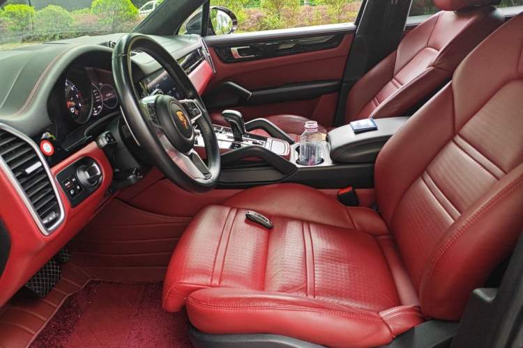 Used Porsche Cayenne 2019 Cayenne 3.0T Left Front Seat