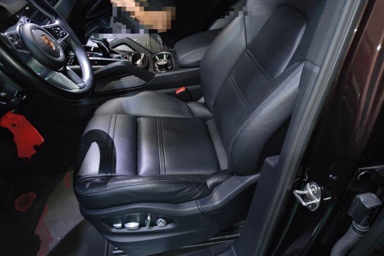 Used Porsche Cayenne 2019 Cayenne 3.0T Left Front Seat