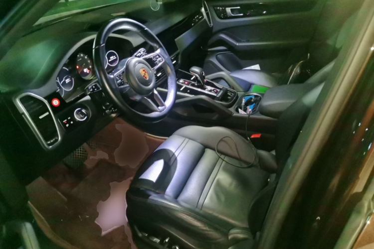 Used Porsche Cayenne 2019 Cayenne 3.0T Left Front Seat