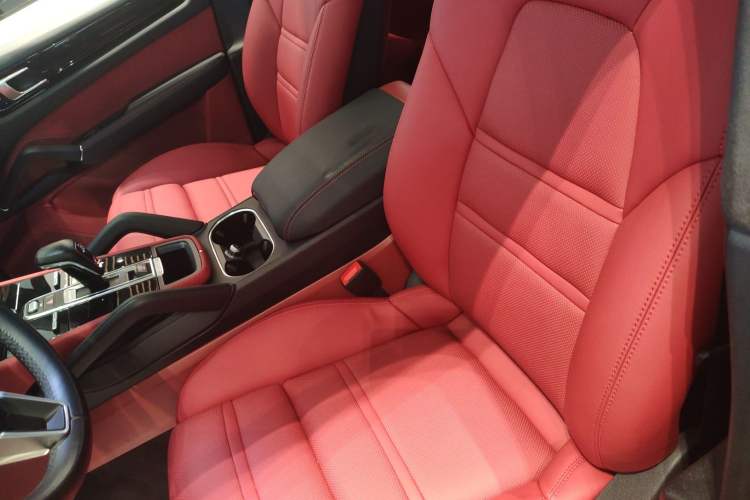 Used Porsche Cayenne 2019 Cayenne 3.0T Left Front Seat