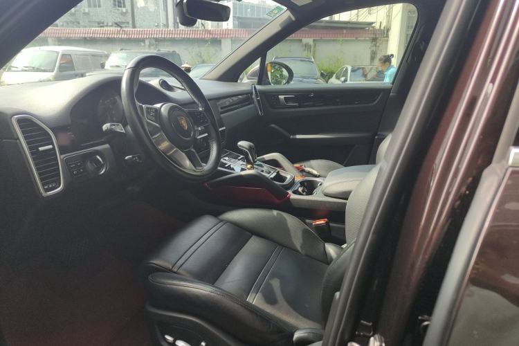 Used Porsche Cayenne 2019 Cayenne 3.0T Left Front Seat