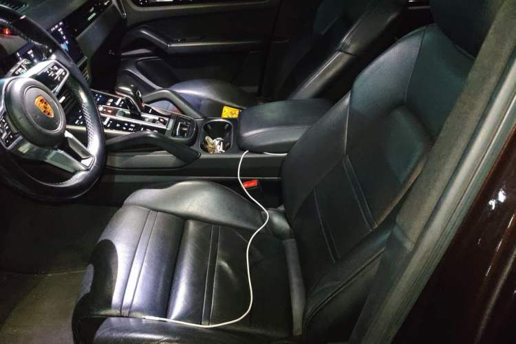 Used Porsche Cayenne 2019 Cayenne 3.0T Left Front Seat