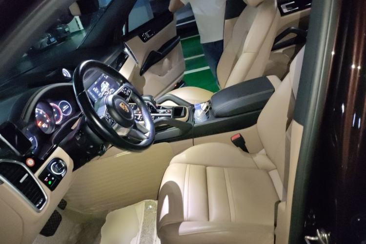 Used Porsche Cayenne 2019 Cayenne 3.0T Left Front Seat