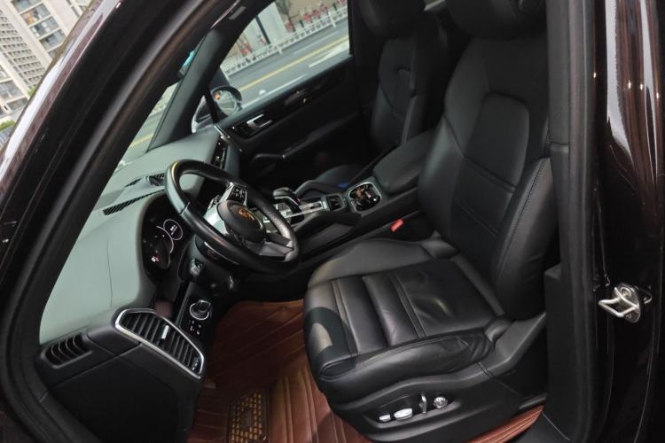Used Porsche Cayenne 2019 Cayenne 3.0T Left Front Seat