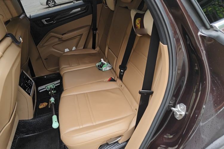 Used Porsche Cayenne 2019 Cayenne 3.0T Left Rear Seat