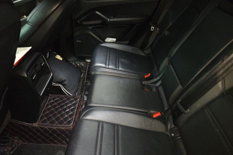 Used Porsche Cayenne 2019 Cayenne 3.0T Left Rear Seat