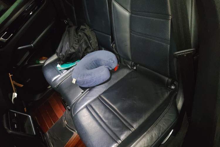 Used Porsche Cayenne 2019 Cayenne 3.0T Left Rear Seat