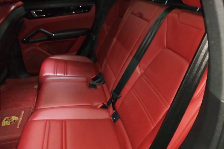 Used Porsche Cayenne 2019 Cayenne 3.0T Left Rear Seat