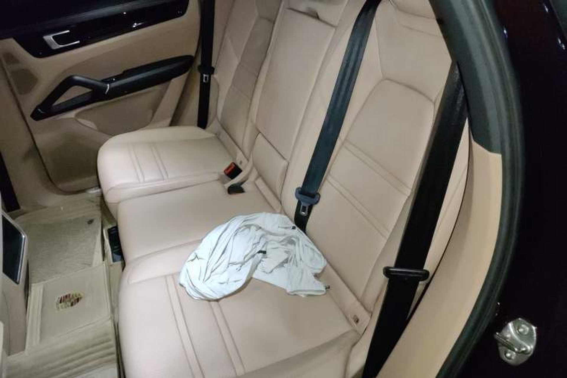 Used Porsche Cayenne 2019 Cayenne 3.0T Left Rear Seat