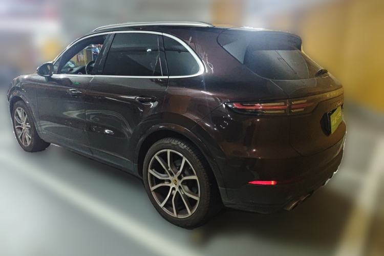 Used Porsche Cayenne 2019 Cayenne 3.0T Rear Left 45 Deg