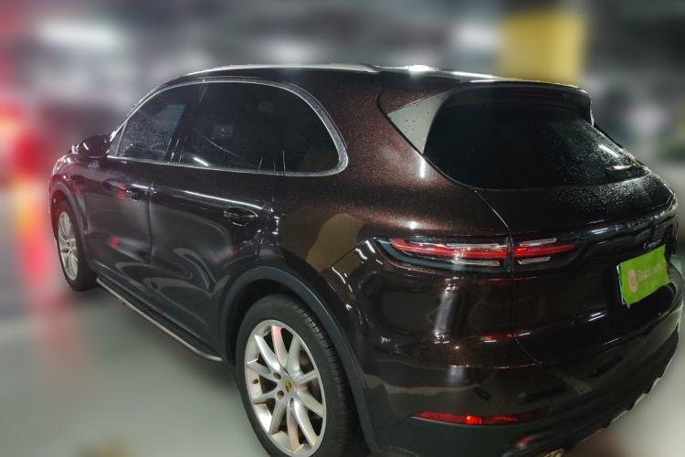 Used Porsche Cayenne 2019 Cayenne 3.0T Rear Left 45 Deg