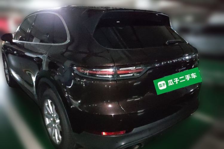Used Porsche Cayenne 2019 Cayenne 3.0T Rear Left 45 Deg