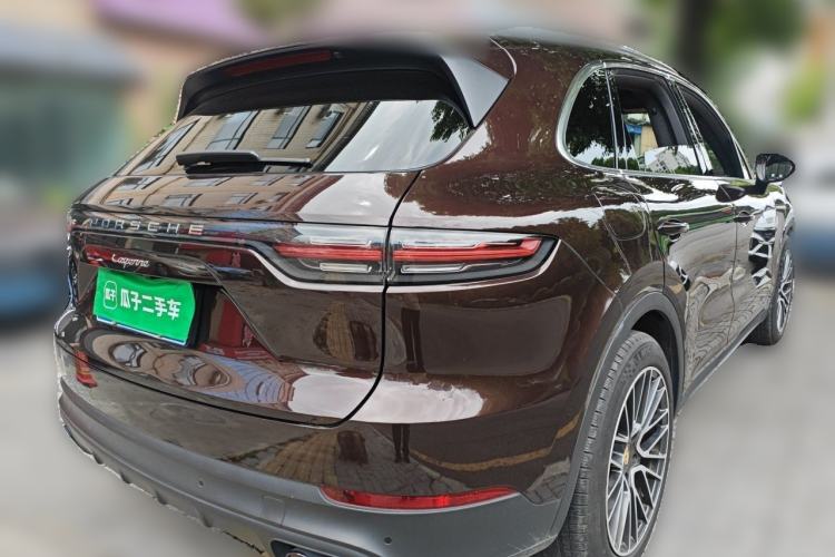 Used Porsche Cayenne 2019 Cayenne 3.0T Rear Right 45 Deg