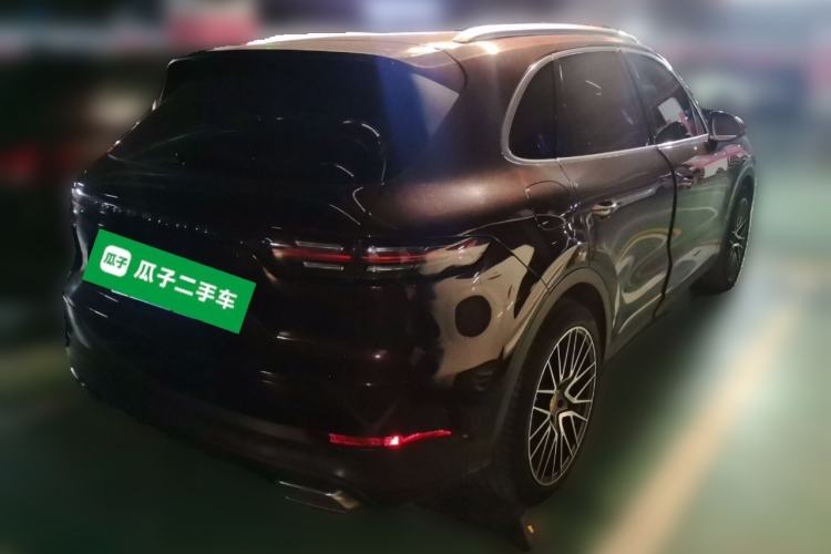 Used Porsche Cayenne 2019 Cayenne 3.0T Rear Right 45 Deg