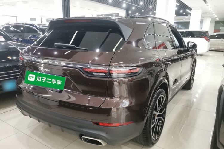 Used Porsche Cayenne 2019 Cayenne 3.0T Rear Right 45 Deg
