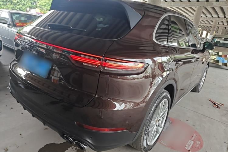 Used Porsche Cayenne 2019 Cayenne 3.0T Rear Right 45 Deg