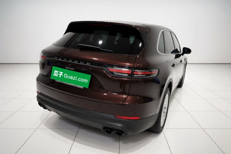 Used Porsche Cayenne 2019 Cayenne 3.0T Rear Right 45 Deg