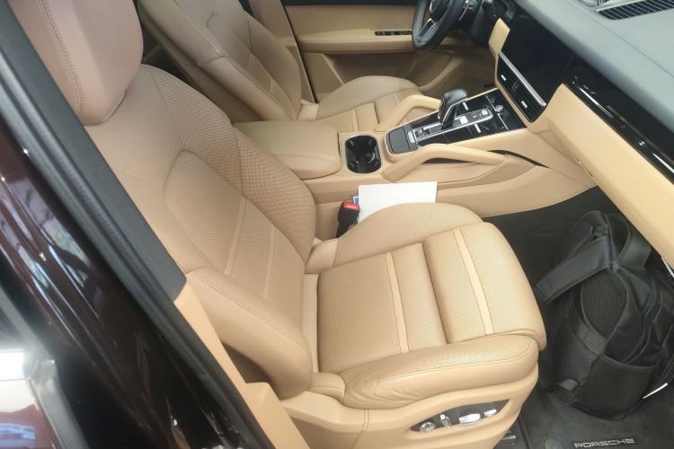 Used Porsche Cayenne 2019 Cayenne 3.0T Right Front Seat
