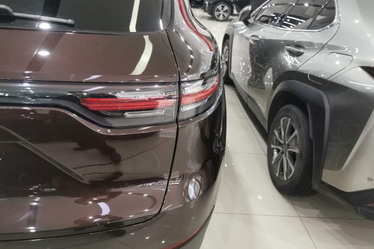 Used Porsche Cayenne 2019 Cayenne 3.0T Right Rear Taillight
