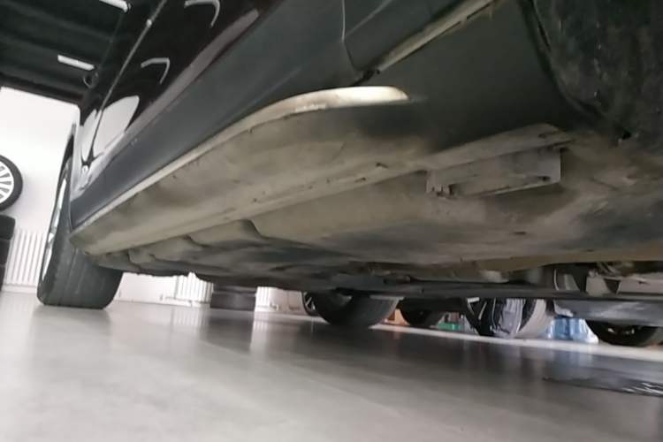 Used Porsche Cayenne 2019 Cayenne 3.0T Right Side Sill