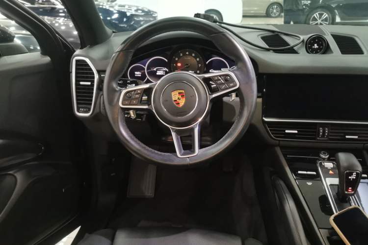 Used Porsche Cayenne 2019 Cayenne 3.0T Steering Wheel
