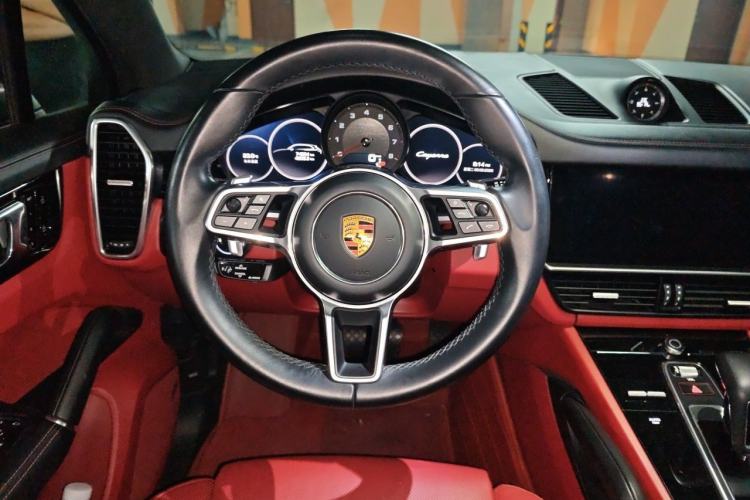 Used Porsche Cayenne 2019 Cayenne 3.0T Steering Wheel