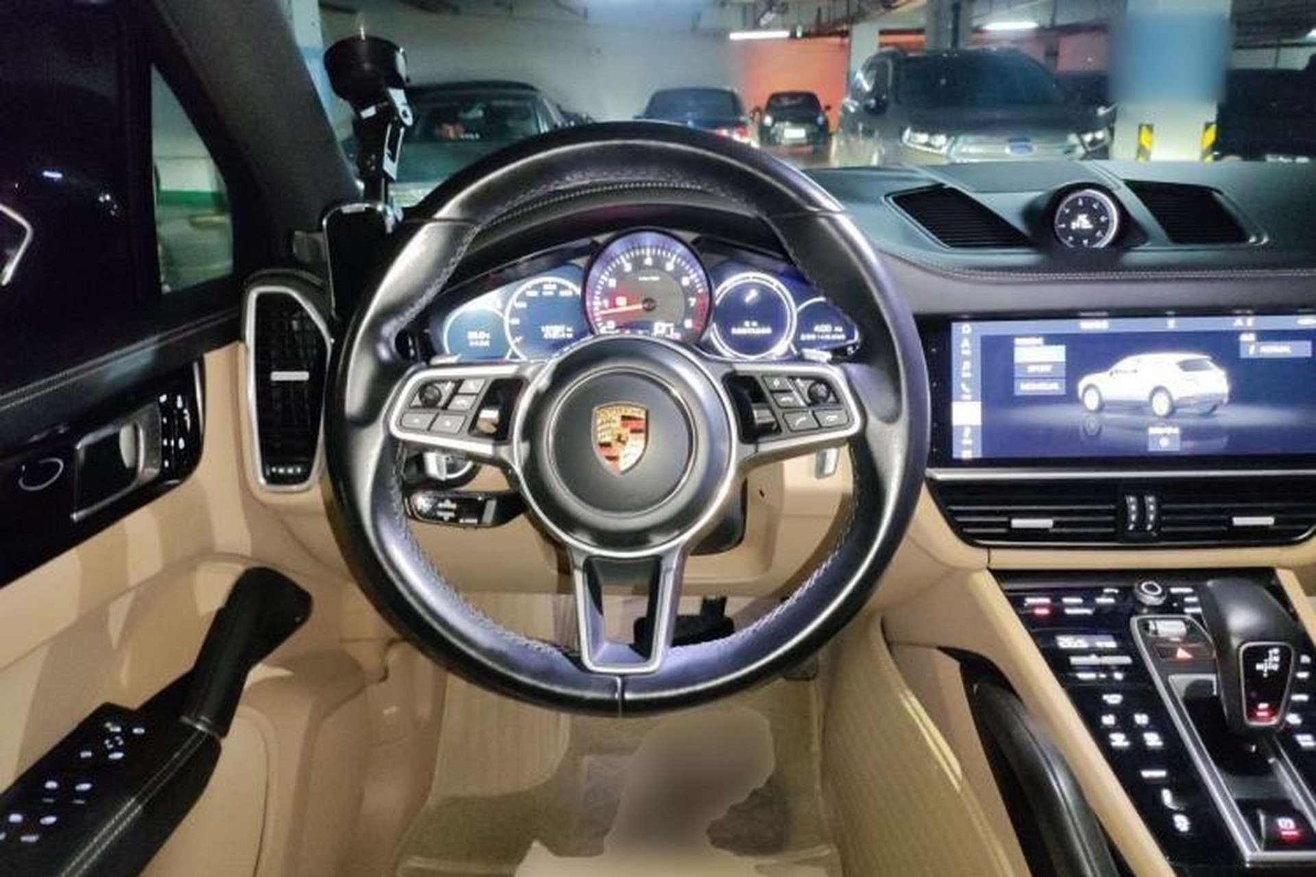Used Porsche Cayenne 2019 Cayenne 3.0T Steering Wheel