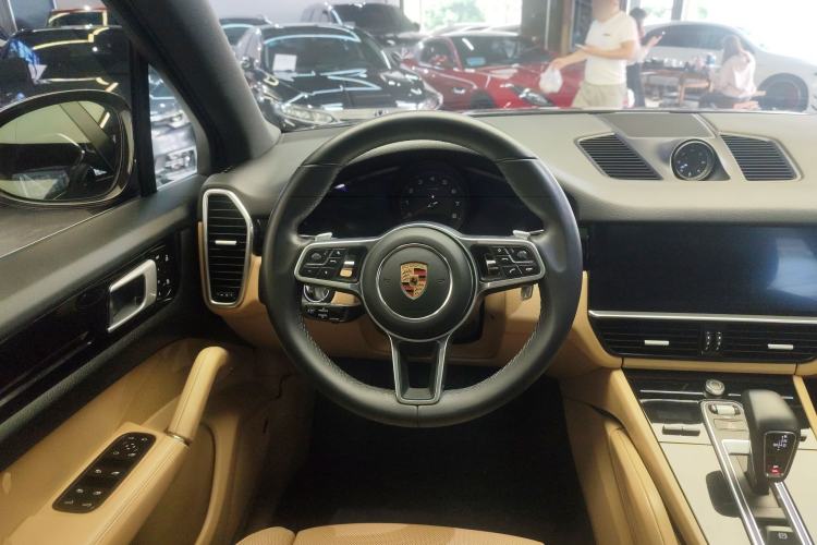 Used Porsche Cayenne 2019 Cayenne 3.0T Steering Wheel