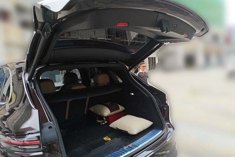 Used Porsche Cayenne 2019 Cayenne 3.0T Trunk