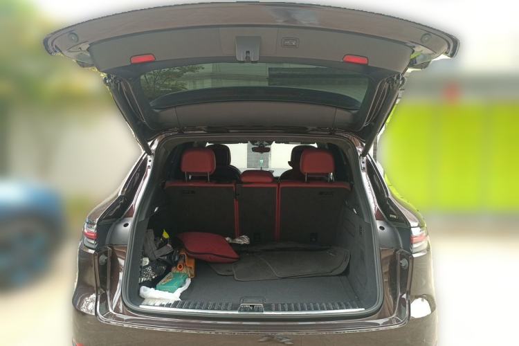 Used Porsche Cayenne 2019 Cayenne 3.0T Trunk