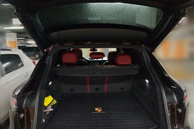 Used Porsche Cayenne 2019 Cayenne 3.0T Trunk