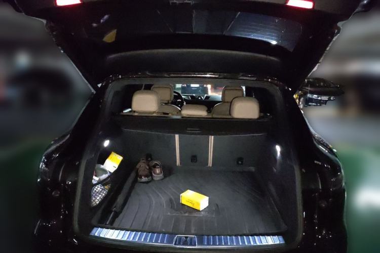 Used Porsche Cayenne 2019 Cayenne 3.0T Trunk