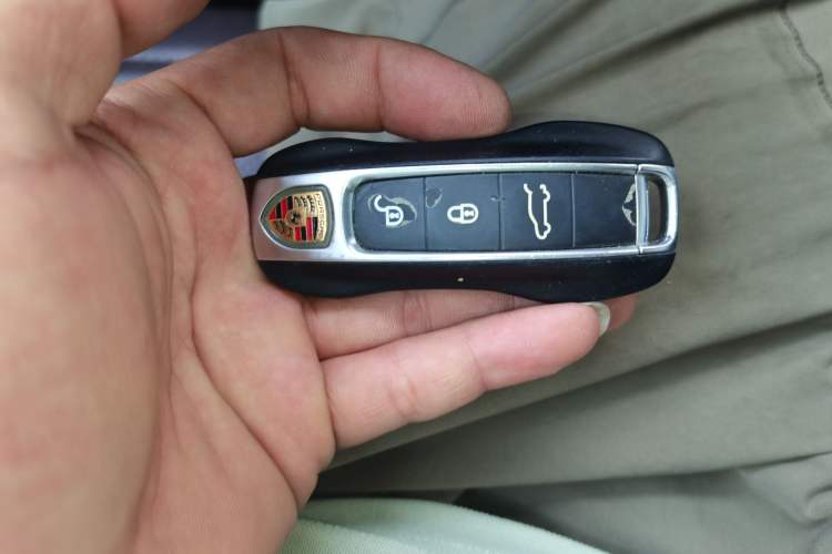 Used Porsche Cayenne 2019 Cayenne 3.0T Vehicle Key