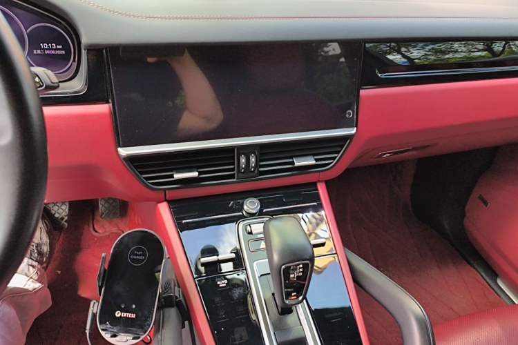 Used Porsche Cayenne 2019 Cayenne 3.0T Audio And AC Panel