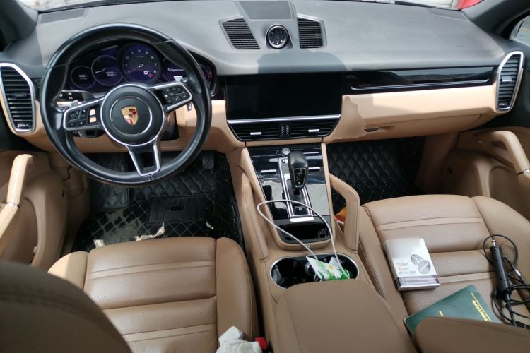 Used Porsche Cayenne 2019 Cayenne 3.0T Center Console