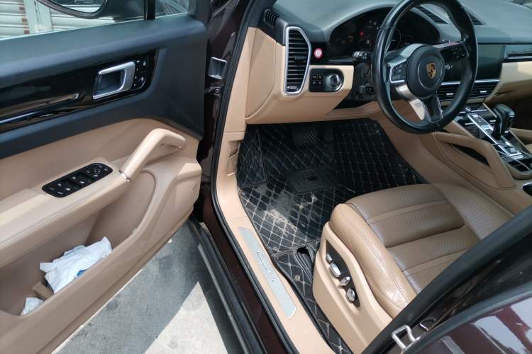 Used Porsche Cayenne 2019 Cayenne 3.0T Driver Seat