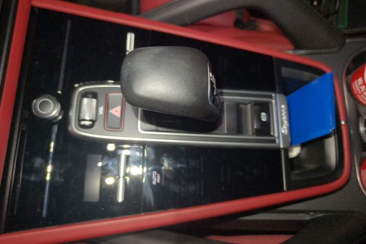 Used Porsche Cayenne 2019 Cayenne 3.0T Gear Lever
