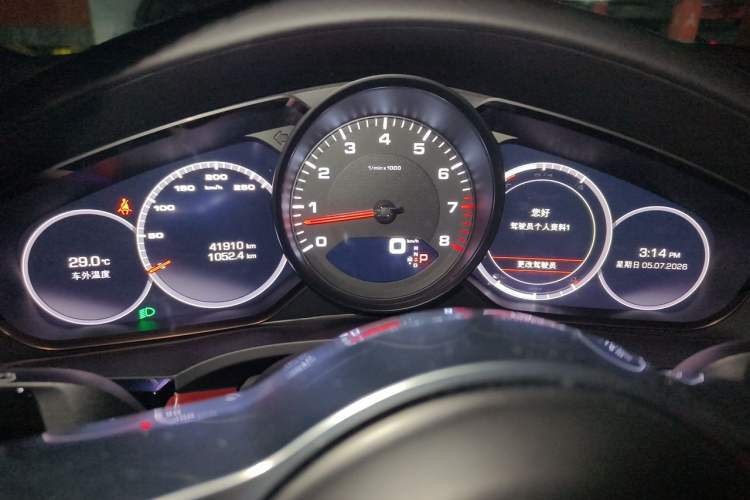 Used Porsche Cayenne 2019 Cayenne 3.0T Instrument Cluster