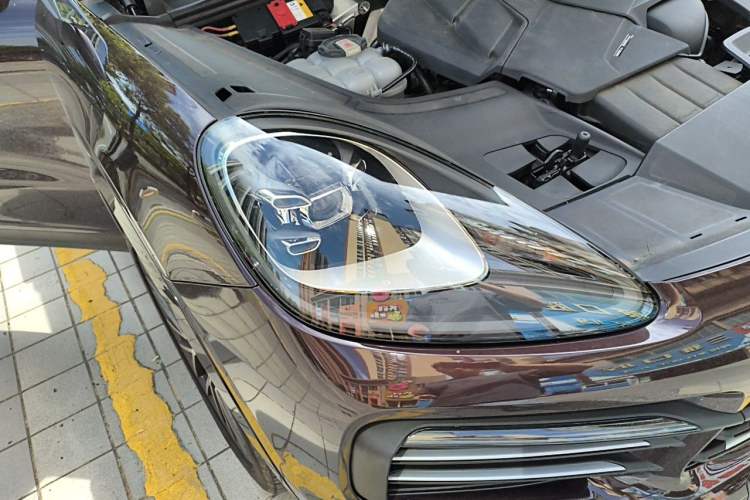 Used Porsche Cayenne 2019 Cayenne 3.0T Right Front Headlight