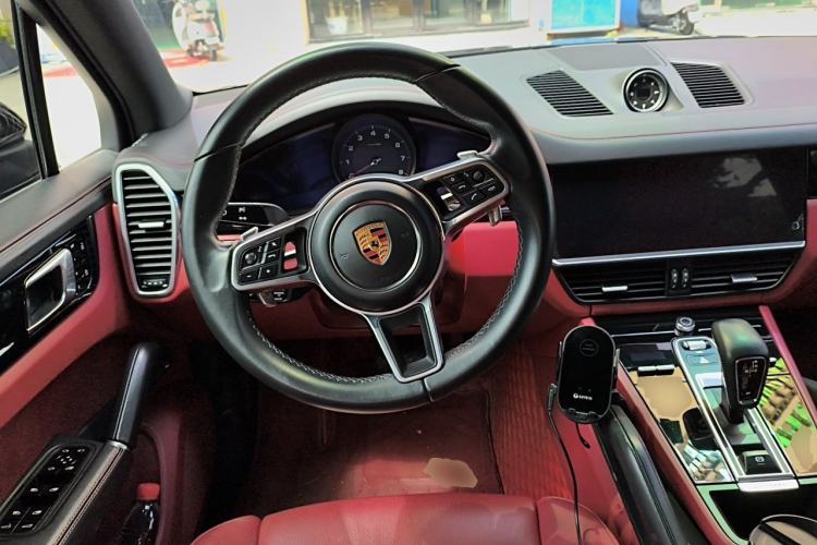 Used Porsche Cayenne 2019 Cayenne 3.0T Steering Wheel