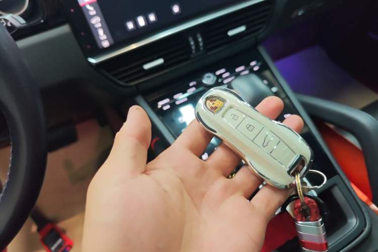 Used Porsche Cayenne 2019 Cayenne 3.0T Vehicle Key