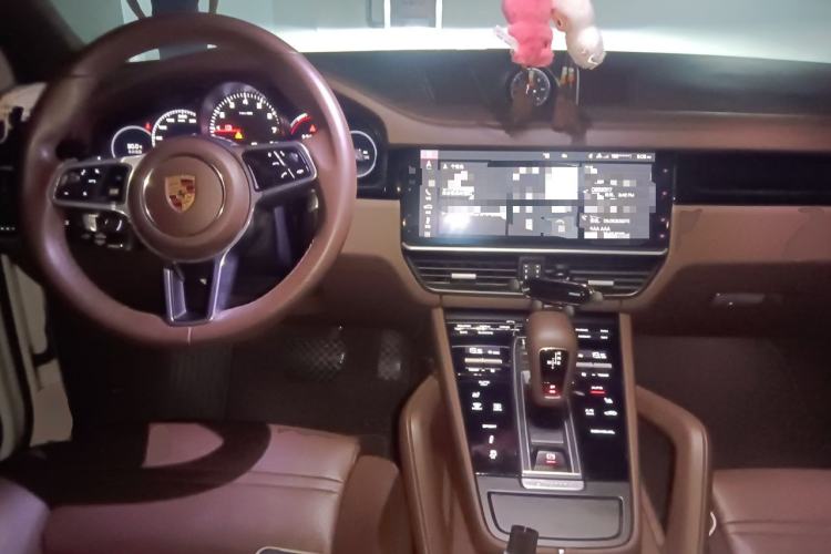 Used Porsche Cayenne 2019 Cayenne 3.0T Center Console