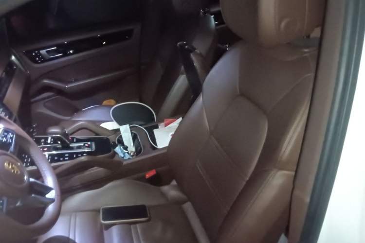 Used Porsche Cayenne 2019 Cayenne 3.0T Left Front Seat