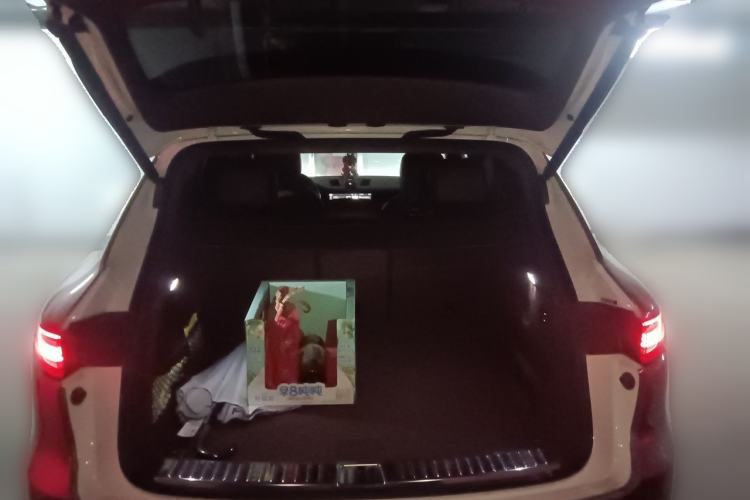 Used Porsche Cayenne 2019 Cayenne 3.0T Trunk