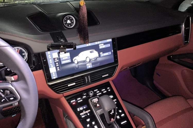 Used Porsche Cayenne 2019 Cayenne 3.0T Audio And AC Panel