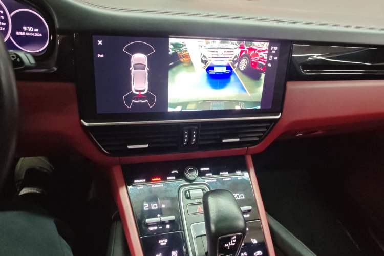 Used Porsche Cayenne 2019 Cayenne 3.0T Audio And AC Panel