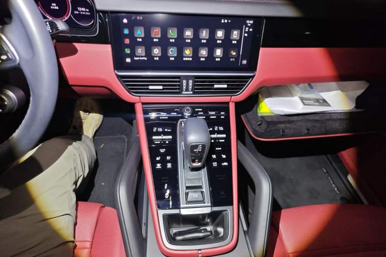Used Porsche Cayenne 2019 Cayenne Coupé 3.0T Audio And AC Panel
