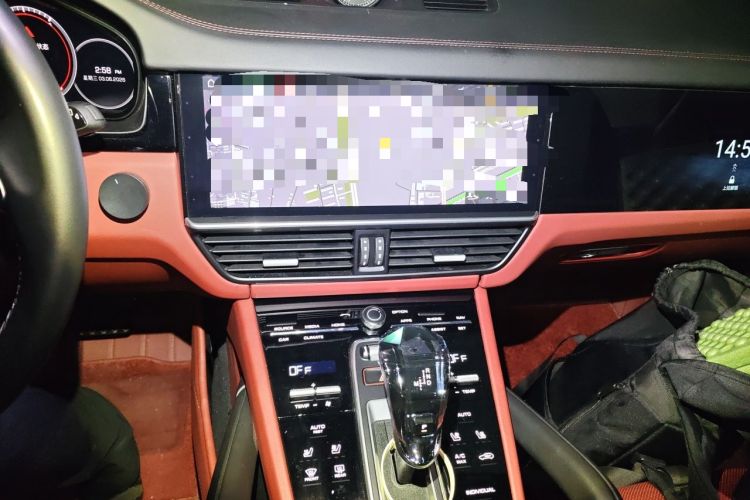 Used Porsche Cayenne 2019 Cayenne 3.0T Audio And AC Panel