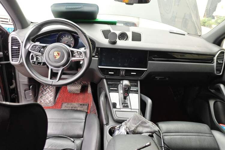 Used Porsche Cayenne 2019 Cayenne 3.0T Center Console