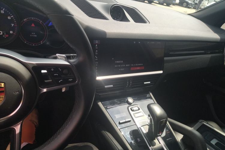 Used Porsche Cayenne 2019 Cayenne 3.0T Center Console